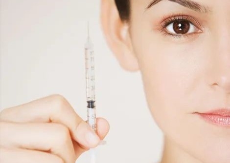 Lidoの唇の注入口ボディ注入口が付いている十字によってつながれるHyaluronic皮膚注入口